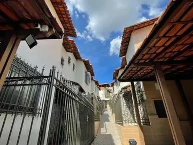Imagem: Alugo Excelente Casa Duplex no Floramar