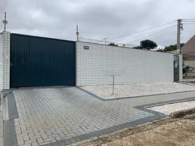 Imagem: Casa com 02 Quartos