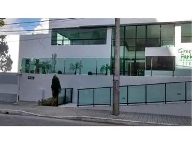 Imagem: Apto na Lateral da Igreja Universal, Proximo