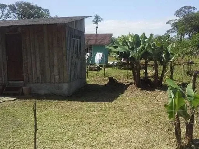 Imagem: O terreno possui 348m² de Área e está localizado em