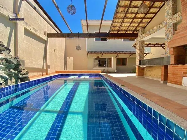 Imagem: Casa 5 Quartos, À Venda em Guarapari, Praia