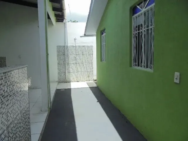 Imagem 12: Nova Cidade - Alugo Excelente Casa com 03 Quartos R$:1.500