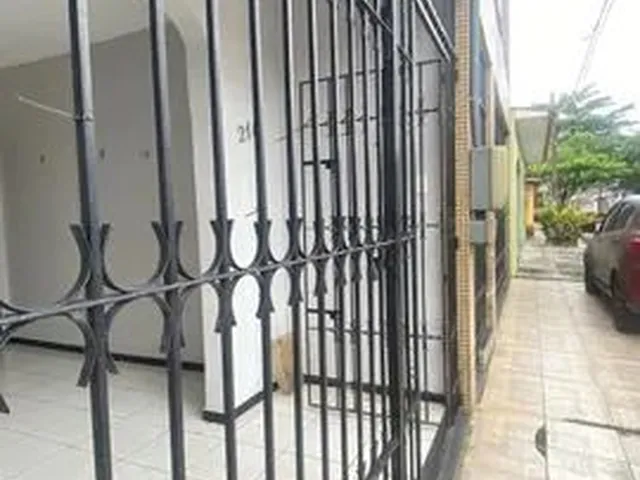 Imagem 2: Aluguel de Casa com Garagem com 2-4 Uma Suíte Promorar