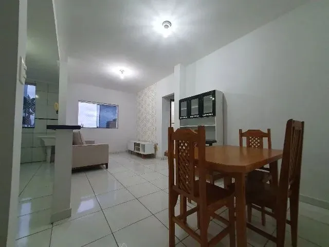 Imagem 2: Apartamento de 2 Quartos Mobiliado no Centro