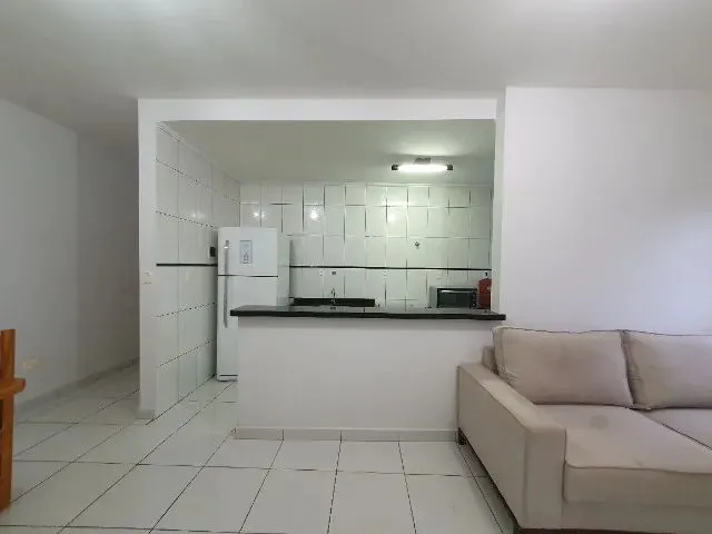 Imagem 5: Apartamento de 2 Quartos Mobiliado no Centro