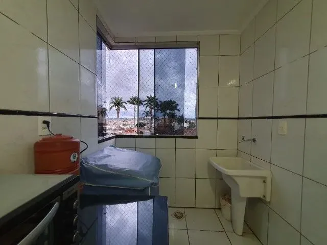 Imagem 7: Apartamento de 2 Quartos Mobiliado no Centro