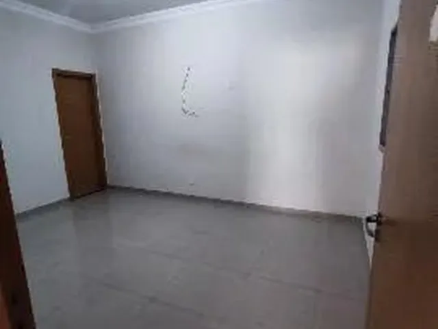 Imagem 3: Casa Próximo da Avenida Filinto Muller Vg