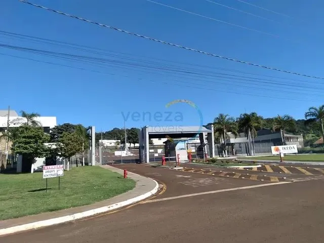 Imagem 1: Casa Residencial com 2 Quartos À Venda por R$ 550000.00, 165.00 M2 - Centro - Assai/Pr