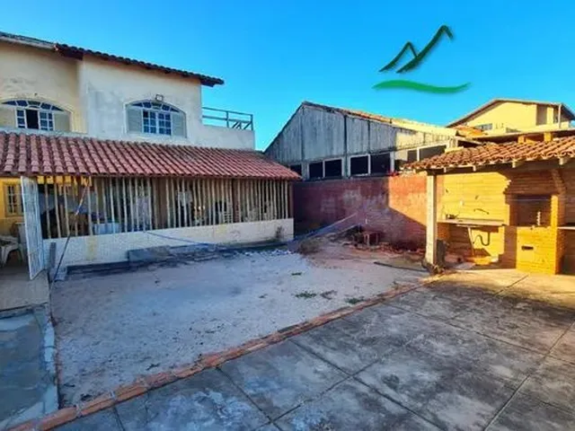 Imagem 1: Casa em Marataízes em Frente o Mar da Praia Central