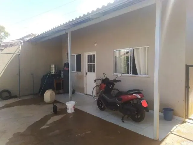 Imagem: Vendo/Troco Ágio em Carro- Casa em Quedas