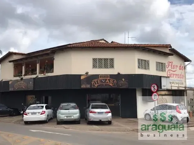 Imagem: A casa possui 3 Dormitórios, 2 Suítes, 3 Banheiros, 3