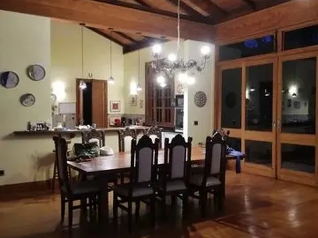 Imagem 5: Nova Lima - Casa Padrão - Macacos