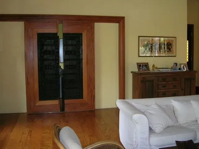 Imagem 6: Nova Lima - Casa Padrão - Macacos