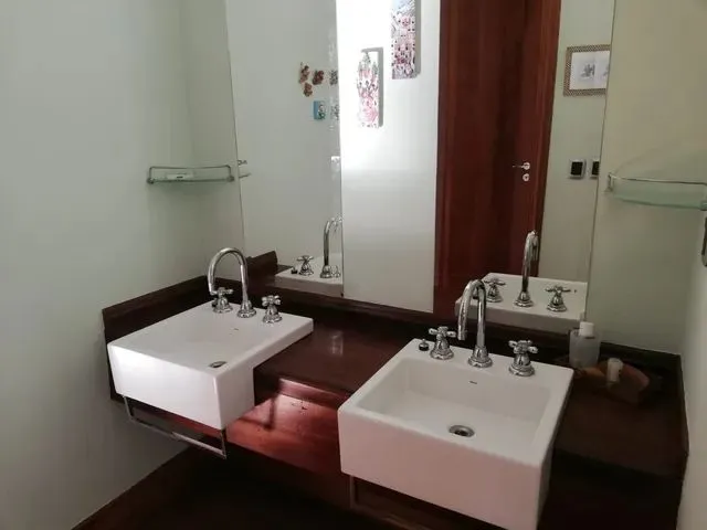 Imagem 9: Nova Lima - Casa Padrão - Macacos