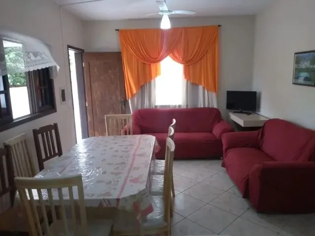 Imagem 5: Alugo para Temporada Casa 3 Quartos em Ítapoá Sc