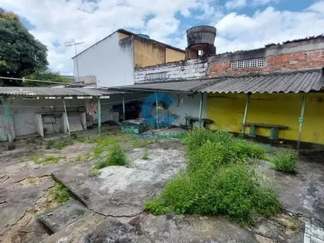 Imagem 14: Casa para Venda Tem 230 Metros Quadrados com 4 Quartos em Jardim São Paulo - Recife - Pe