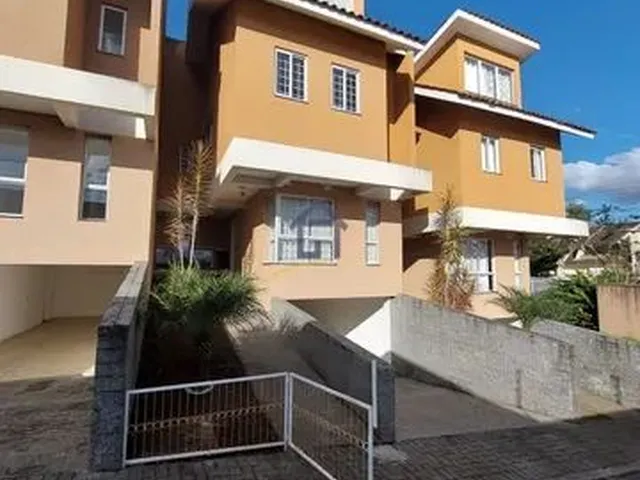 Imagem: Casa À Venda no Bairro Campina do Siqueira
