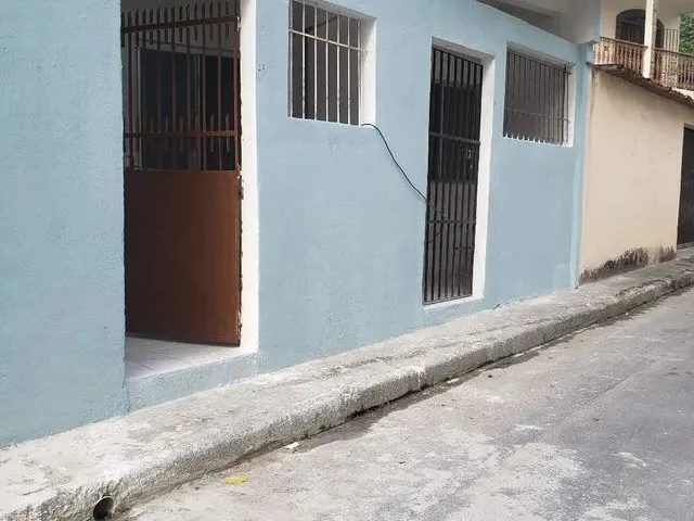 Imagem: Alugo Kitinet Leia o Anúncio