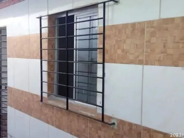 Imagem: Linda Casa em Cavaleiro na Avenida