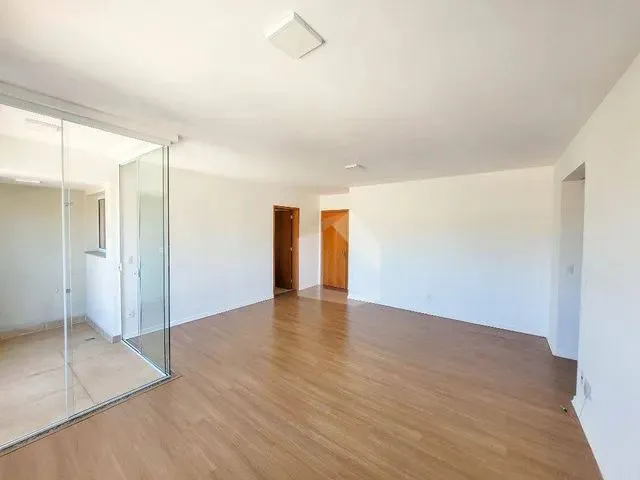 Imagem: Apartamento com 2 Quartos para Alugar, 124