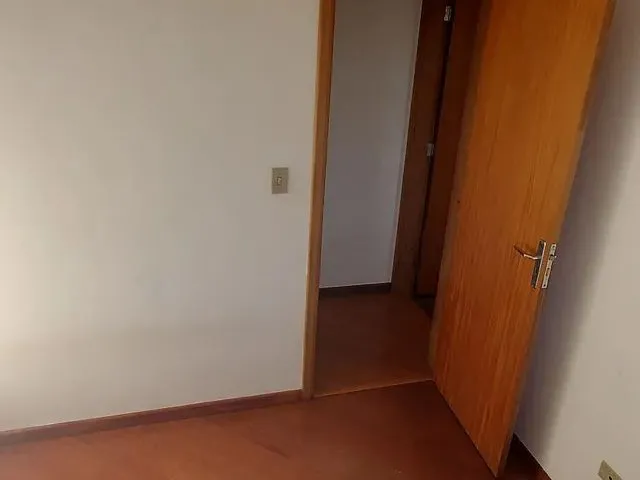 Imagem 3: Aluga-Se Um Quarto para Moças Estudantes Ou Que Trabalham