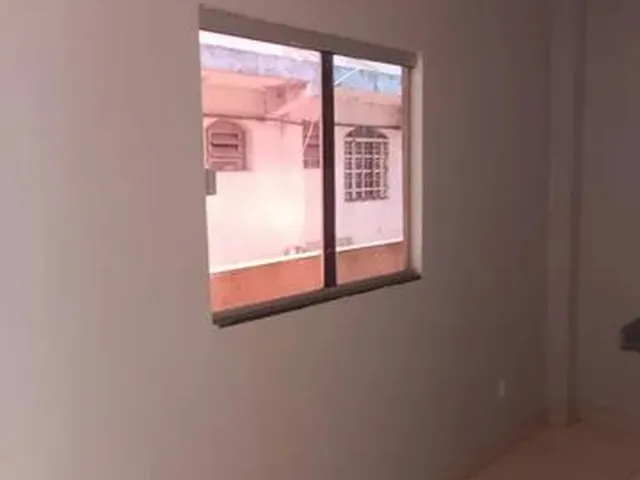 Imagem 2: Apartamento com 1 Dormitório para Alugar, por R$ 650/Mês - Centro - São Sebastião/Df
