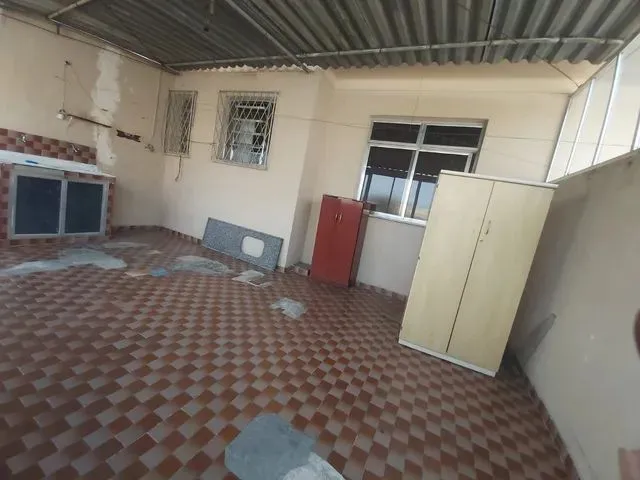 Imagem: O apartamento possui 2 Dormitórios, 1 Banheiro, 1 Vaga na