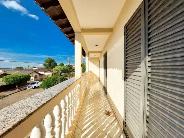 Imagem 2: Sobrado com Piscina - Jd. São Pedro