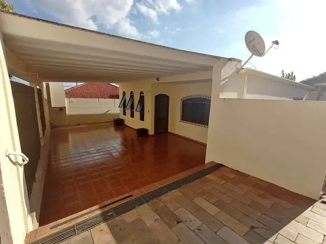 Imagem: Casa para Venda com 2 Quartos em Tabajara