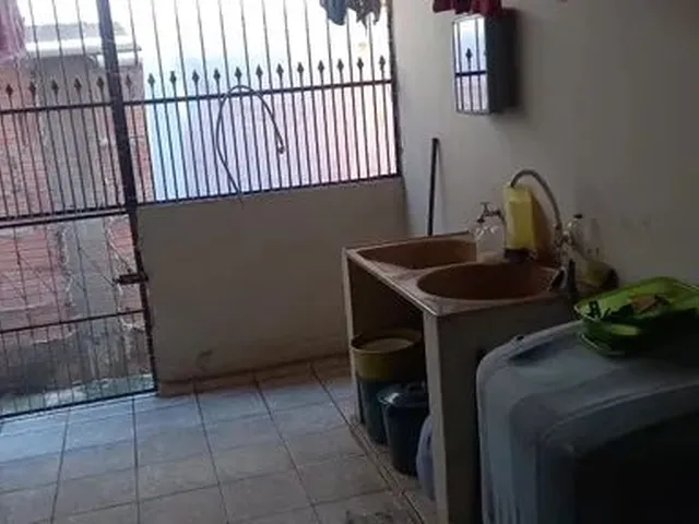 Imagem 2: Vendo Uma Casa com Salão Comercial no Centro de Campo Grande Ms