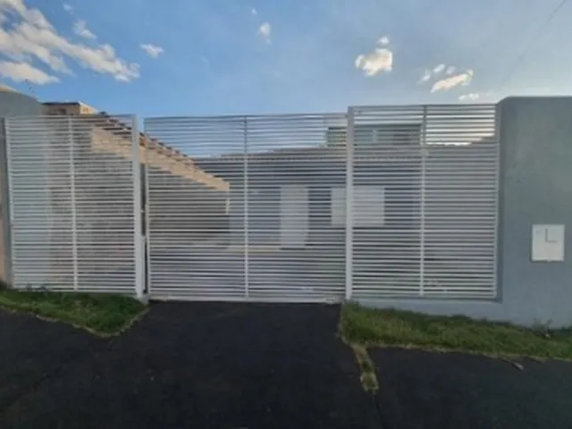 Imagem: A casa possui 1 Dormitório, 1 Banheiro, 134m² de Área e