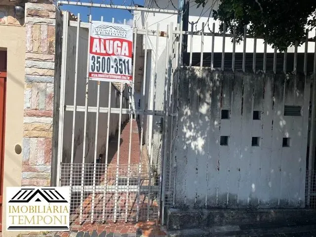 Imagem 1: Barracão de Dois Quartos Sem Vaga de Garagem
