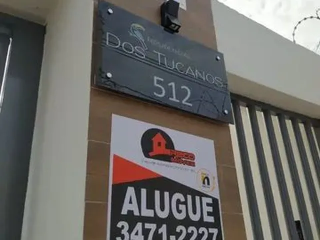 Imagem: Casa com 3 Dormitórios para Alugar em Contagem