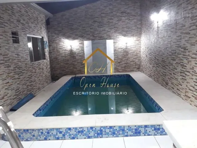 Imagem: Casa para Venda com Piscina no Residencial