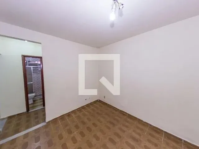 Imagem: Casa para Aluguel - Bento Ribeiro, 2 Quartos