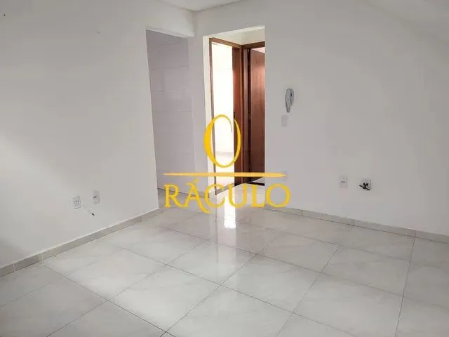 Imagem: Casa Sobreposta Baixa 02 Dormitórios Nova!!
