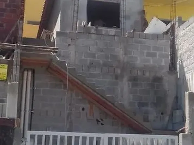 Imagem 1: Jacareí - Casa Padrão - Jardim Alvorada