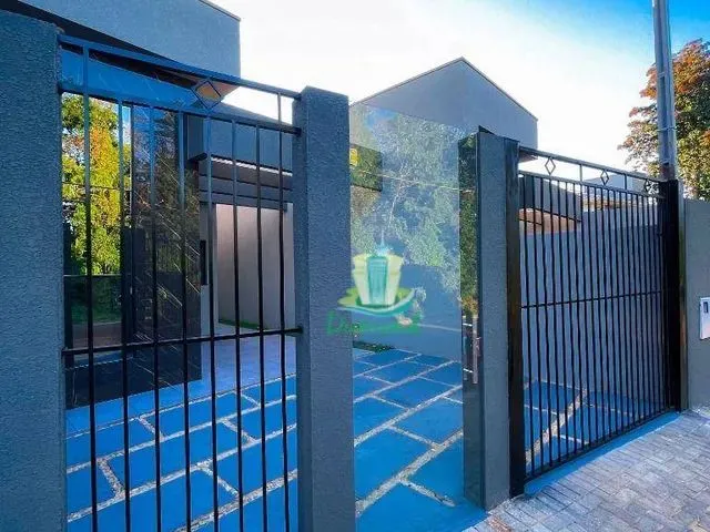 Imagem: Casa com 2 Dormitórios À Venda com 66