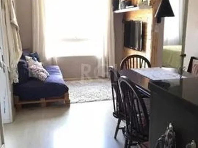 Imagem: O apartamento possui 3 Dormitórios, 1 Banheiro, 1 Vaga na