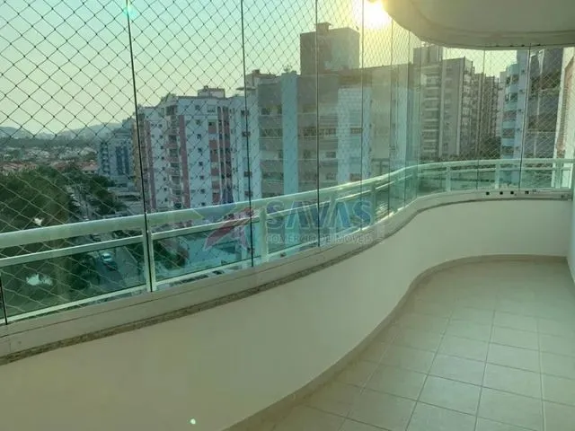 Imagem: Amplo Apto de 03 Dormitórios - 02 Garagens