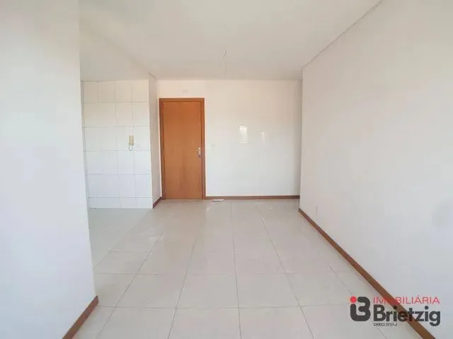 Imagem 3: Apartamento com 2 Dormitórios para Alugar, 51 M² por R$ 1.835,50/Mês - Atiradores