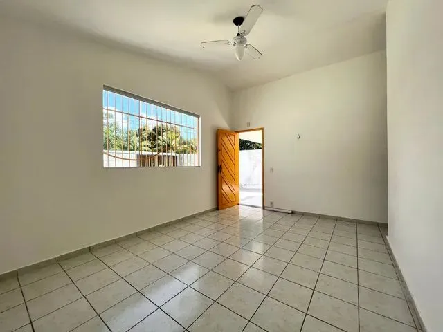 Imagem 10: Casa C/ Piscina, 3 Quartos Conjunto Ponta Negra