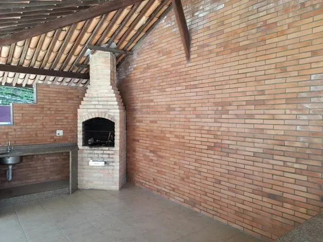 Imagem 14: 4 Quartos, 1 Suíte, Sala para 3 Ambientes, Ampla Varanda e 2 Vagas na Garagem, Boa