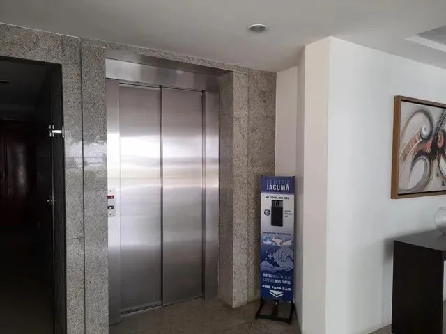 Imagem 16: 4 Quartos, 1 Suíte, Sala para 3 Ambientes, Ampla Varanda e 2 Vagas na Garagem, Boa