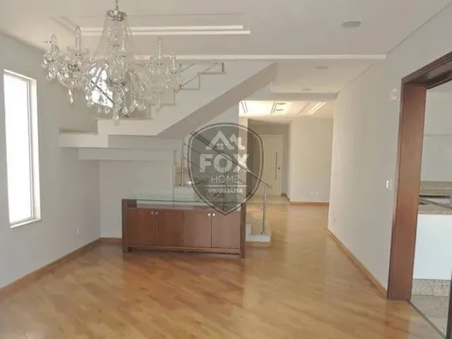 Imagem 6: Casa com 3 Dormitórios para Alugar, 300 M² por R$ 6.500,00/Mês - Uberaba - Curitiba/Pr