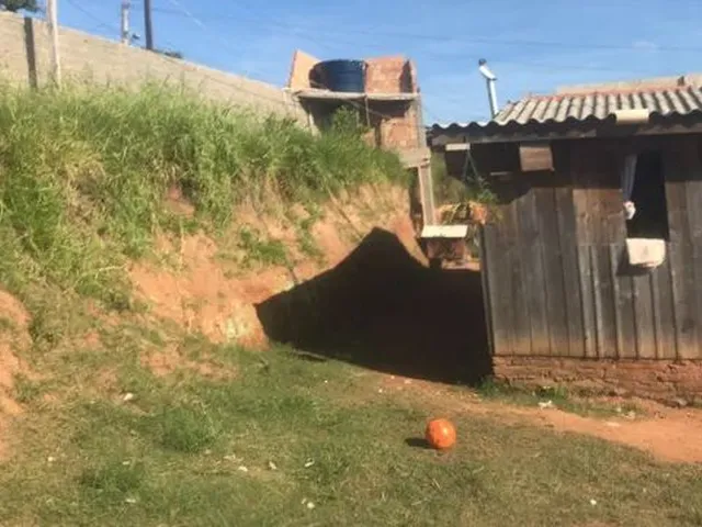 Imagem: Casa com Terreno