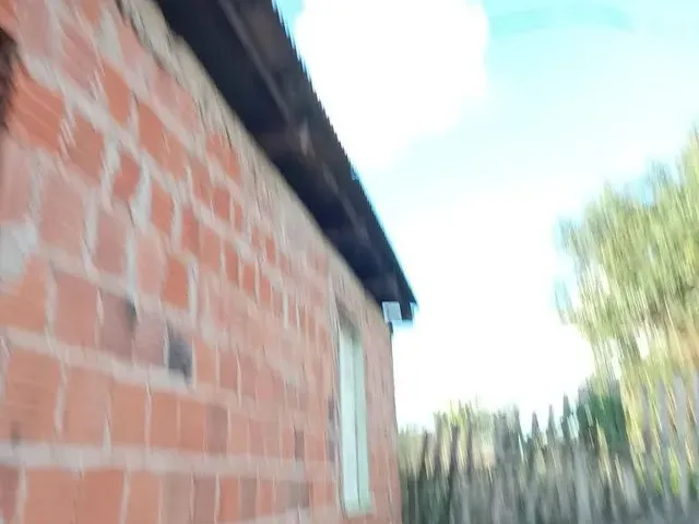 Imagem: A casa possui 2 Dormitórios, 2 Banheiros, 1m² de Área e