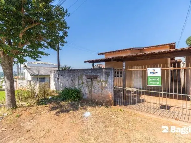 Imagem 1: Casa de 2 Quartos para Alugar no Bairro Campo Comprido