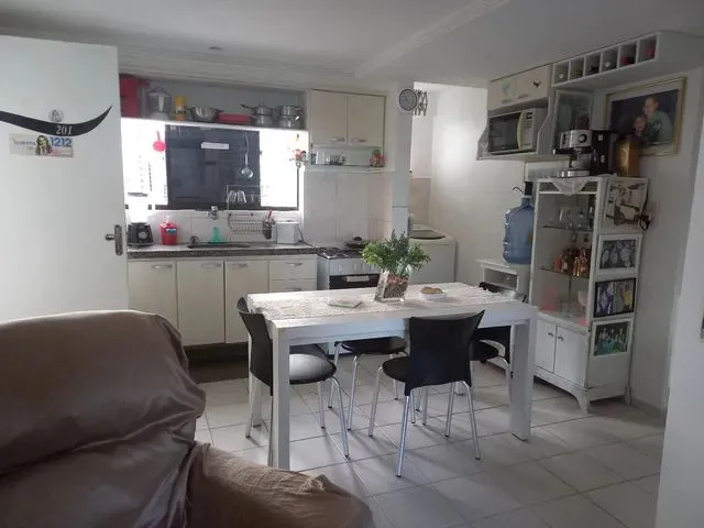 Imagem 1: Quarto com Banheiro