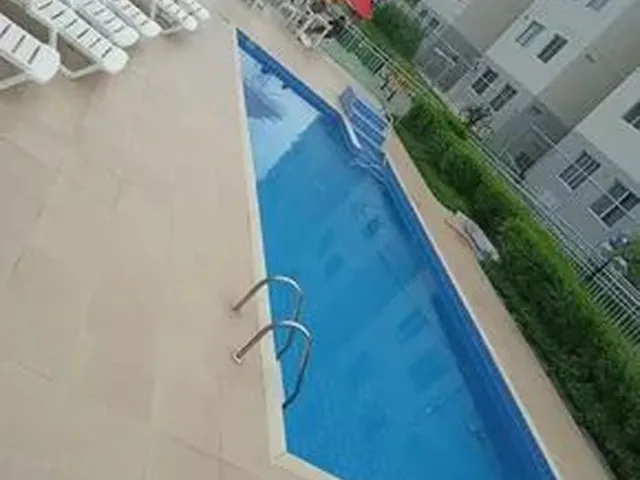 Imagem: O apartamento possui 2 Dormitórios, 1 Banheiro, 1 Vaga na